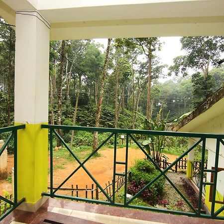 Oyo 4651 Woodpecker Resort Munnar Exterior foto